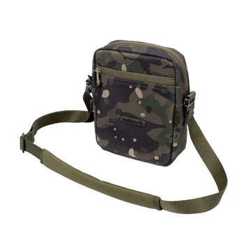 Trakker - NXC CAMO ESSENTIALS BAG - Terepmintás személyes (iratos)  kistáska