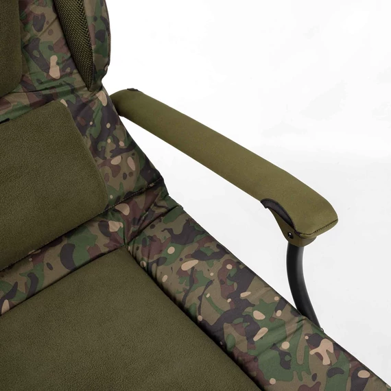 Trakker - LEVELITE CAMO LONG-BACK CHAIR - Hosszú támlájú terepmintás szék